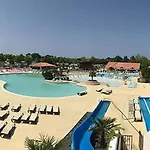 Confort + Piscine *